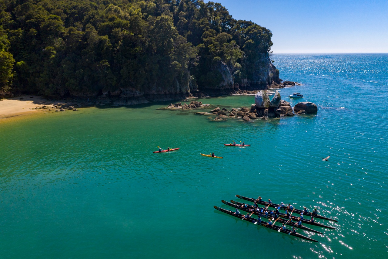 Activity Around Split Apple Rock in the Abel Tasman National Park - pic courtesy www.nelsontasman.nz