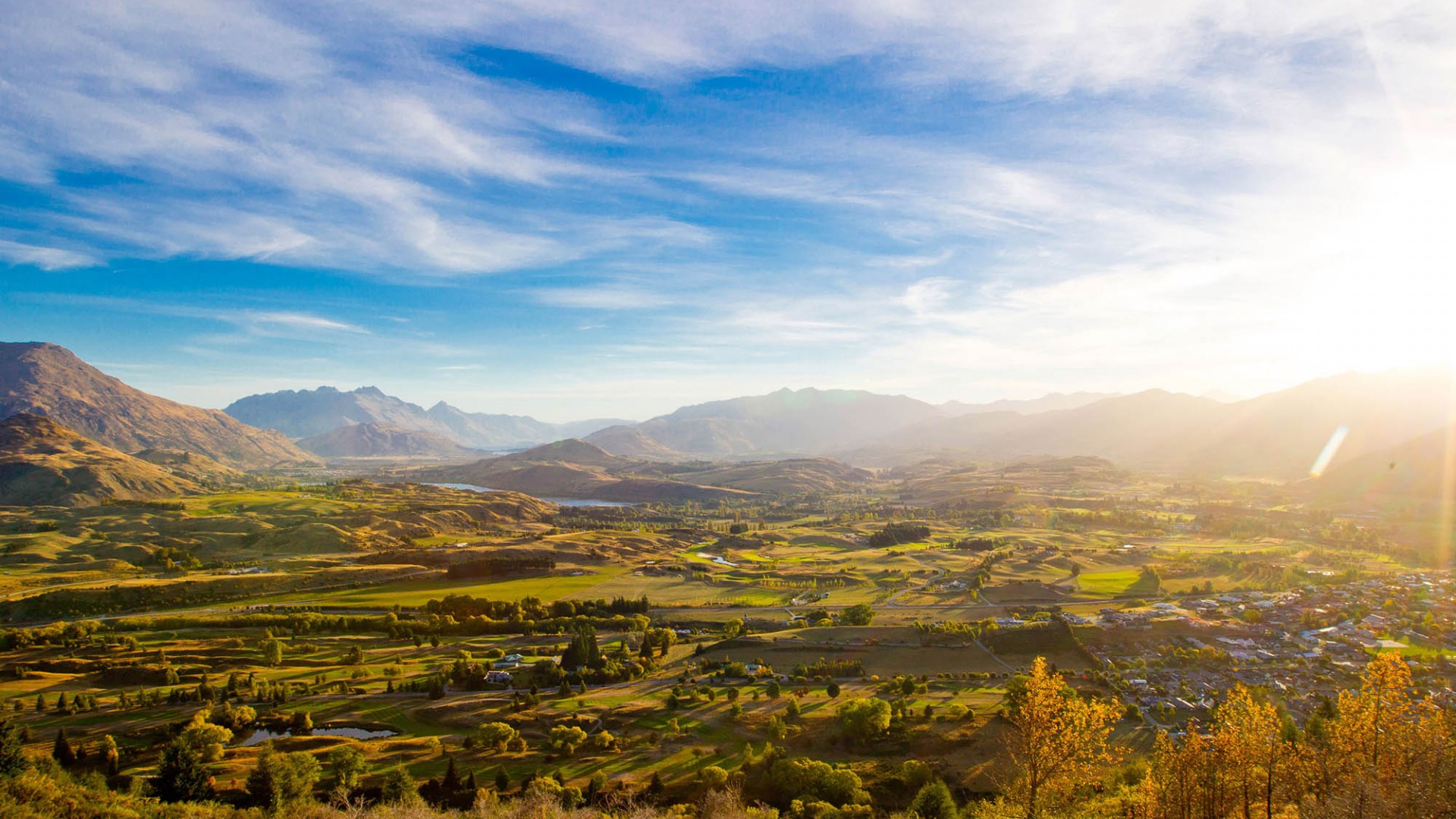 Arrowtown in Autumn From Tobins Track courtesy Arrowtown Promotion and Business Association