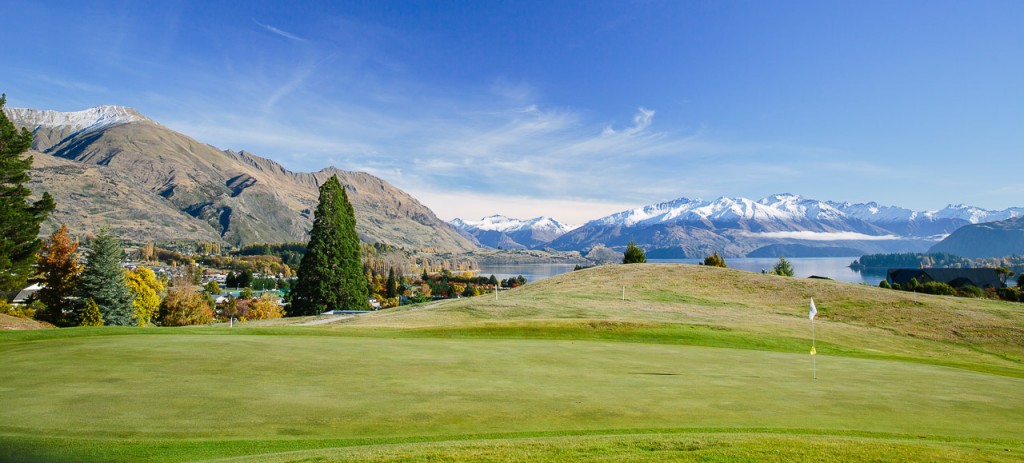 Wanaka Golf Club 5th Green Image courtesy Wanaka Golf Club